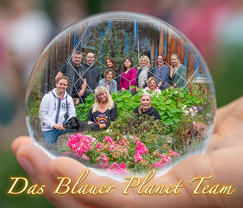 Bild: Das Blauer Planet Team verlinkt auf 